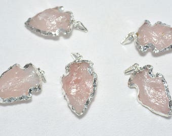 5 Pieces Arrowhead Rose Quartz Pendant, Rose Quartz Electroplated Arrowhead Pendant, Raw Gemstone Connectors, 25mm - 30mm