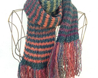 17018 - Handknit scarf