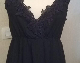 Dress with black suspenders