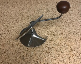 Stainless Steel Food Mill Manual Crank Knob Handle Replacement Part w/ Spring, Stabilizer Bar, Semi Circle Blade Kitchen Cooking Baking Tool