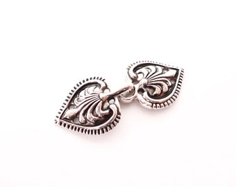 Sweater Clasps Pewter / Heart or Leaf Shaped Antiqued Silver Color Clasp ONE SET Hook and Loop Closures Scandinavian / Nordic Style
