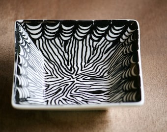 Zentangle inspired ceramic bowl