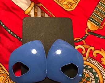 Vintage avant garde shape metal earrings #marnie ( blue)