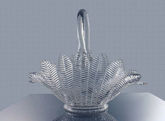 Glass basket l e smith fern/feather pattern clear glass Gamle spiseborde