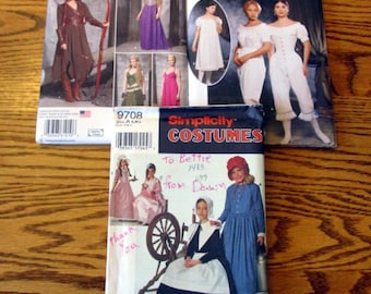 Girls/Misses Historian, Renaissance & Egyptian Costumes, sizes 6 to 22 and S to L - UNCUT