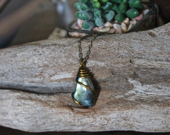 Labradorite Necklace - Natural Gemstone Jewelry - Bohemian Jewelry - Natural Labradorite Jewelry - Gypsy Necklace - Boho Necklace