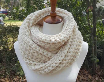 Chunky Infinity Scarf, Knit Infinity Scarf, Crochet Infinity Scarf, Cowl - in Fisherman