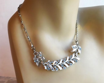Vintage Mid-Century 1950s Blue Rhinestone Necklace - Silvertone Metal Link Necklace - 17-Inch Necklace - Etched Ribbon Theme - Faux Silver