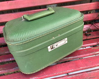 Vintage Green Train Case/Overnight Suitcase