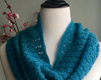 Hand knit blue cashmere cowl, lace cashmere infinity scarf, blue lace infinity scarf, turquoise cashmere cowl, hand knit gift.