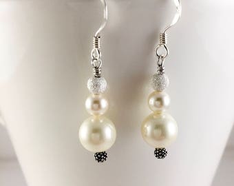 Pearl earrings, Pearl drop earrings, Bridal earrings, wedding pearl earrings