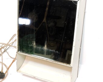 Vanity Mirror Lighted Makeup Bathroom Shaving Mirror 1920's Vintage Facelite Vanity Mirror