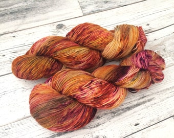 Blustery Day // Mountain // 100% Wool yarn // Speckled yarn // non superwash yarn