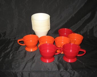 Vintage Solo Cozy Cups