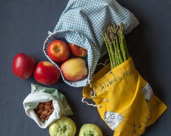 Reusable produce bags for zero waste shopping - handmade from recycled cotton fabrics - waste free unpaper bags - bulk food bags - set of 3