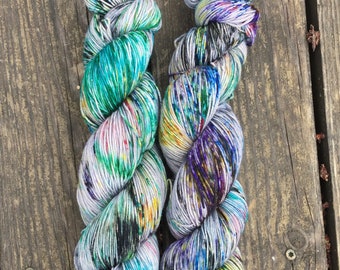 In for a Penny // Super Sheepy Sock // Speckled Yarn // Speckled Sock Yarn
