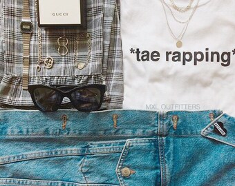 Tae rapping / BTS KPOP T-Shirt
