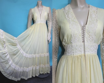 Vintage GUNNE SAX Dress / 70s Prairie Dress / Victorian Dress / Vintage Boho Wedding Dress / 70s Boho Dress / Vintage 70s Wedding