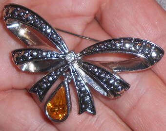 Vintage 1994 AVON "BIRTHSTONE BOW" Silver Tone Faux Marcasite - Topaz / Citrine Rhinestone - November Birthstone Rhinestone Dangle Brooch