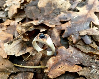 Real antler ring with inlaid Iolite