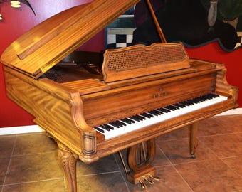 Baby grand Piano,Piano de cola,Piano a queue,flügel piano