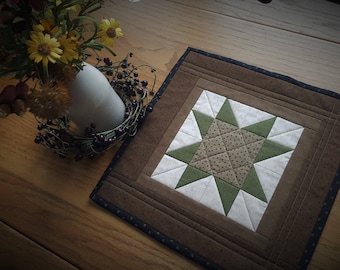 Quilted Table Topper / Quilted Candle Mat / Table Topper / Farmhouse Decor / Primitive Decor / Country Decor / Handmade