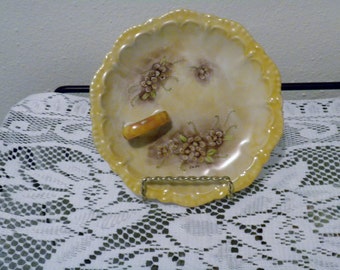 Hand painted lemon dish. By Jo Jo