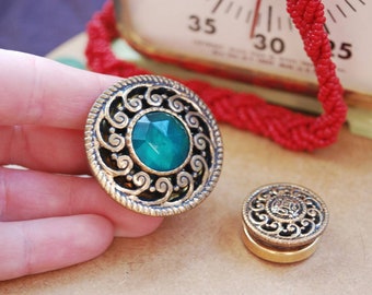 Set of 4 Vintage Button Covers by Nony New York • Vintage Accessories • Vintage Secondhand Accessory Store Montreal • Nony