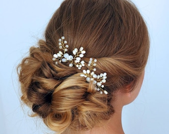 Bridal hair pins, Wedding hair pins,Pearl hair pins with rhinestones, Crystal hair pins, Set of 2 pearl hair pins, Gold bridal hair pins