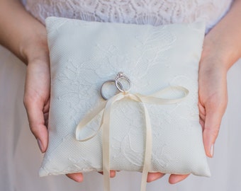 Ivory French Chantilly Lace Ring Pillow - Handmade in the USA, Ring Bearer Pillow, Ring Pillow, Ring Boy