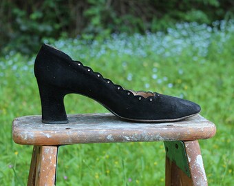 1960s I. Miller Suede Rhinestone Pumps // Size 7 Narrow