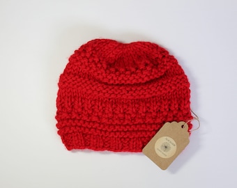 Red knit hat,Chunky knit beanie,knit hat,Knit winter hat,hand knit beanie hat,wool hat,knitted hat