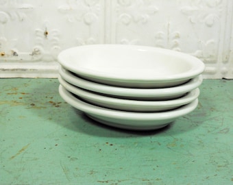 Four Vintage Walker China Oval Vitrified Dishes, Slaw Dishes, Diner Restaurant White Oval Bowls