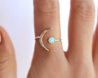 Opal Moon Ring / Moon Jewelry / Simple Moon Ring / Stacking Ring / Gold, Rose Gold ,Sterling silver Rings / Gift for her / Delicate Ring