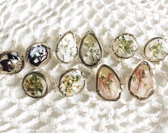 Vintage Inspired Pressed Flower Earrings+FREE SHIPPING