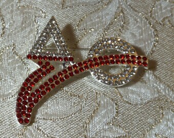 Delta Sigma Theta Sorority Lapel Pin Brooch