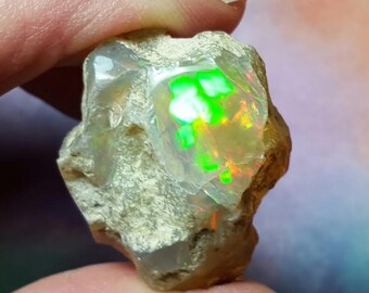 Sale OPAL 10.8 Gram Larger Size Top Quality Rainbow Flash Desert Opal Specimen From Ethiopia