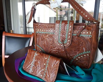 Purse, handmade shoulder bag, western purse, leather purse, hand tooled leather bag, American West bag. Two piece set, wallet and purse.