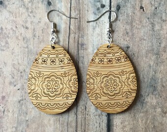 Bamboo Easter egg earrings