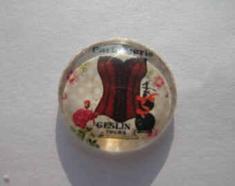 Bust-25 mm round domed cabochon
