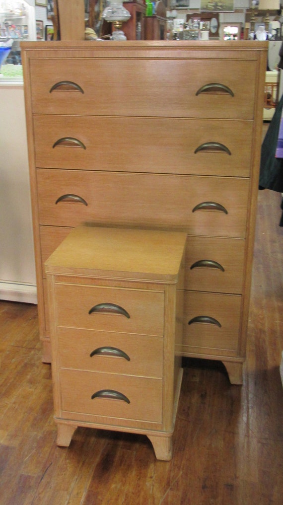 Mid Century Modern Blonde bedroom set - 2 dressers, night stand, headboard/footboard