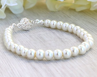 Freshwater pearl bracelet - Wedding pearl bracelet - Freshwater pearl jewelry - Fresh water pearl bracelet - Sterling silver pearl bracelet