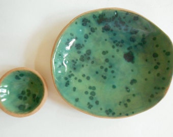 Small pottery dish set modern rustic ceramic spotted fish green glaze ceramic bowl set of 2 dinnerware bowls small ceramic plate set