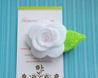 White Felt Rosette Flower Clip with Pink Pearl and Lime Leaf