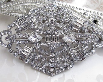 Art Deco Rhinestone Brooch / Cake Brooch / 1920's inspired Rhinestone / RBR-33S