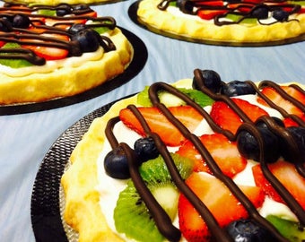 Silicone Baking Mat, 8" Circle by Nidaba