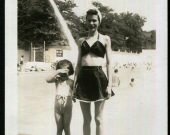 Vintage Snapshot Photo of Very Skinny Girl At Outdoor Pool Shower 1940's, Original Found Photo, Vernacular Photography