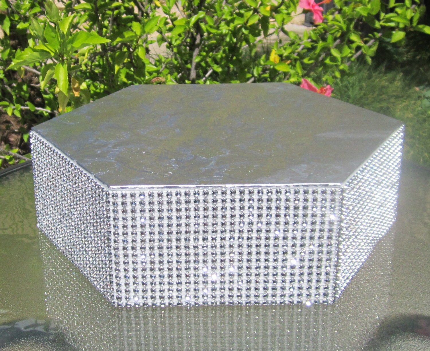 12 20 Hexagonal Wedding Cake Stand/Riser