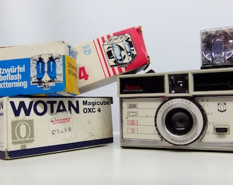 Unused Flash Cubes/Bulbs - Ideal For Instamatic Cameras - Many Brands Available