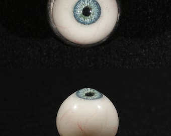 Realistic Blue Eye *single*